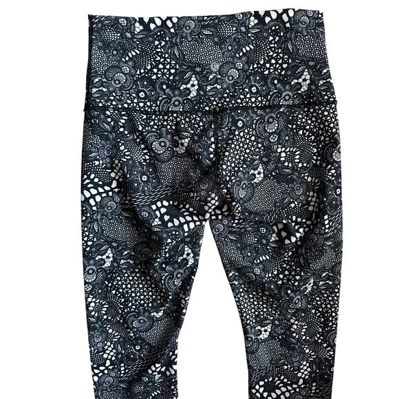 Lululemon Wunder Under Full-On Luon Leggings Pretty Lace Black & White Size 10 - Picture 11 of 13